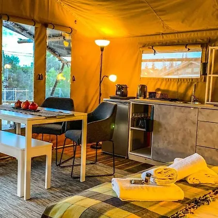 African Safari Canvas Tent Sea View خيمة فخمة كرانديون